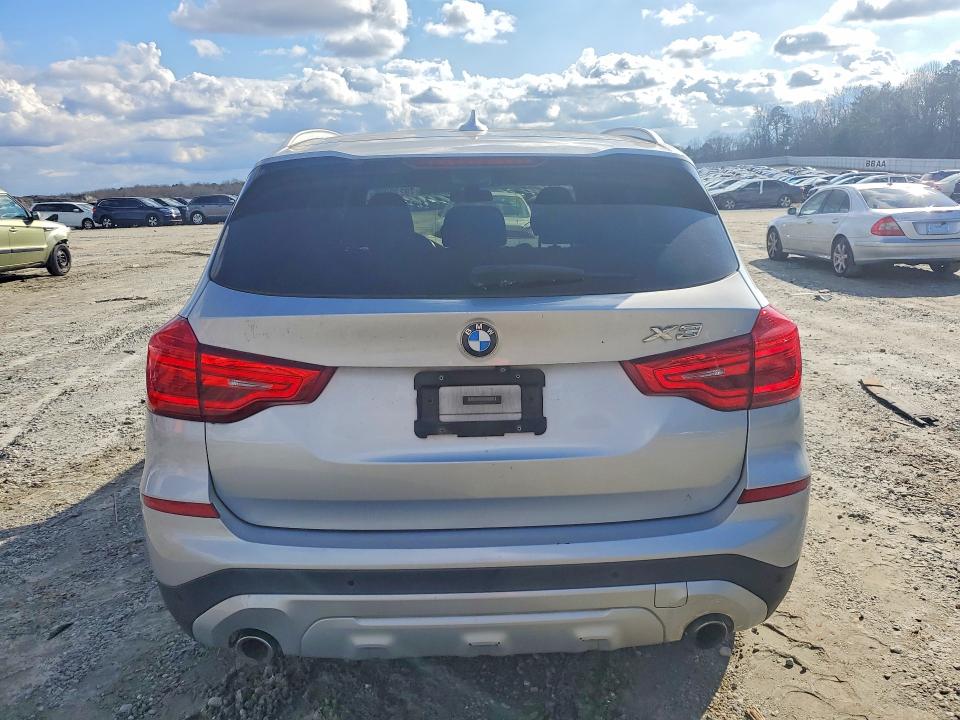 79270935 :رقم المزاد ، 5UXTR9C53JLD61657 vin ، 2018 Bmw X3 مزاد بيع