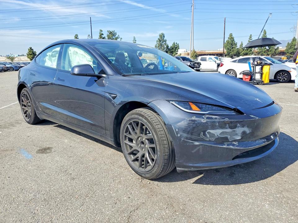 Auction sale of the 2025 Tesla Model 3, vin: 5YJ3E1EAXSF878660, lot number: 78371185