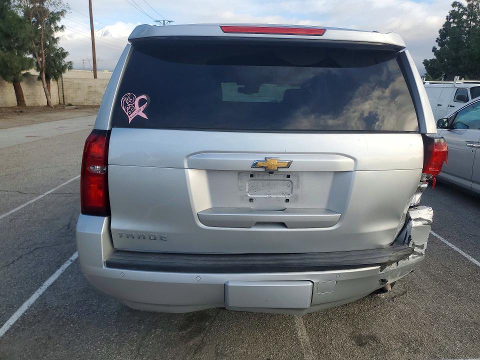 2018 Chevrolet Tahoe მანქანა იყიდება აუქციონზე, vin: 1GNSCBKC1JR139013, აუქციონის ნომერი: 77689915