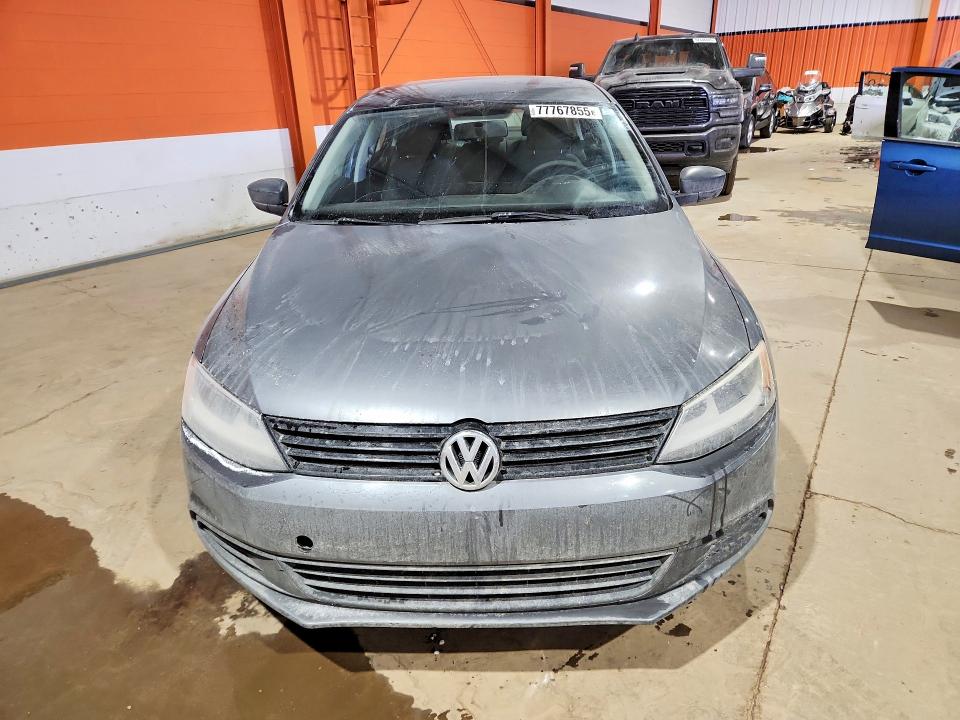 77767855 :رقم المزاد ، 3VW2K7AJ9DM427034 vin ، 2013 Volkswagen Jetta مزاد بيع