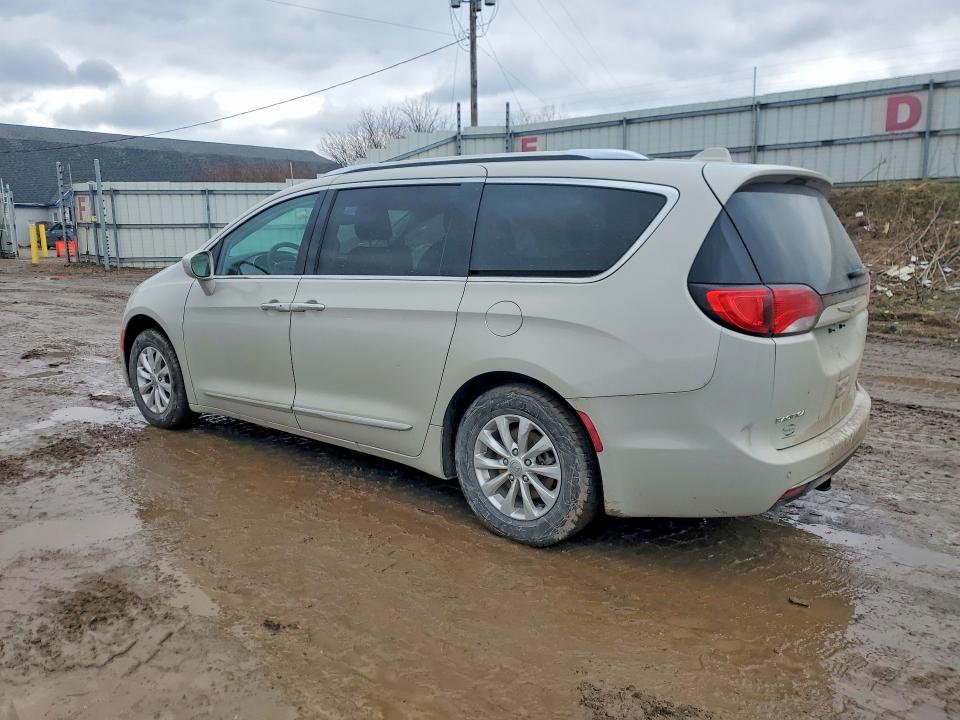 Продажа на аукционе авто 2019 Chrysler Pacifica, vin: 2C4RC1BG9KR609479, номер лота: 78137735