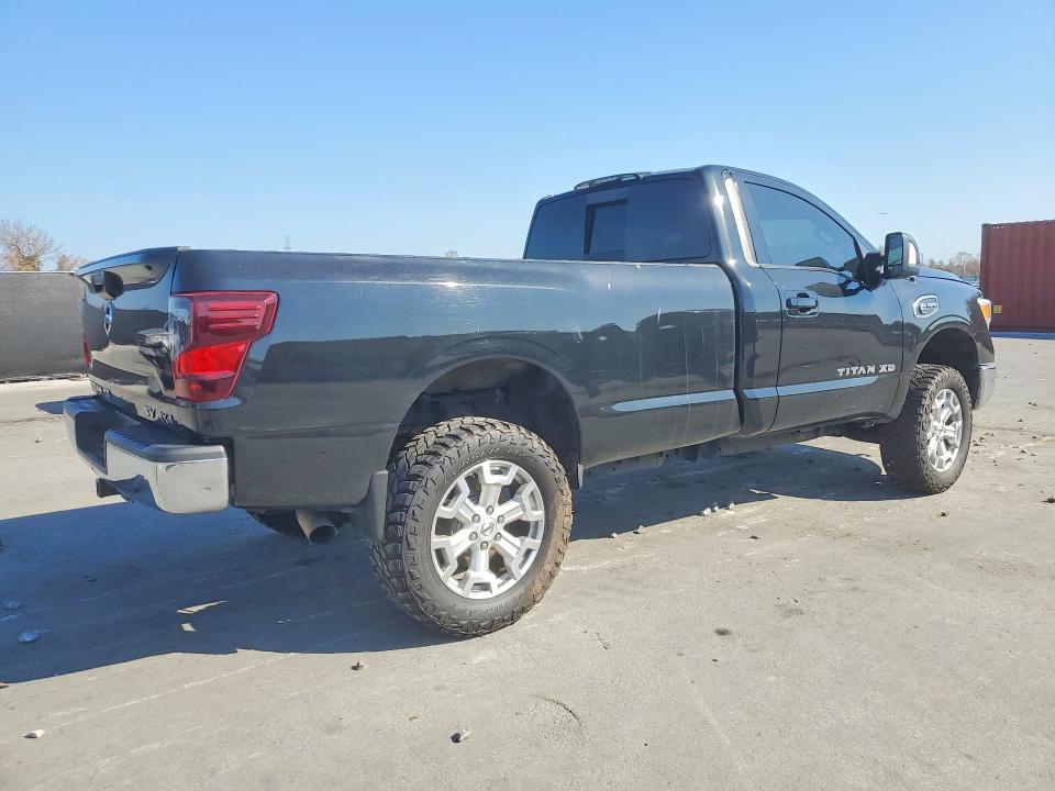 76874905 :رقم المزاد ، 1N6BA1RP1HN512664 vin ، 2017 Nissan Titan Xd مزاد بيع