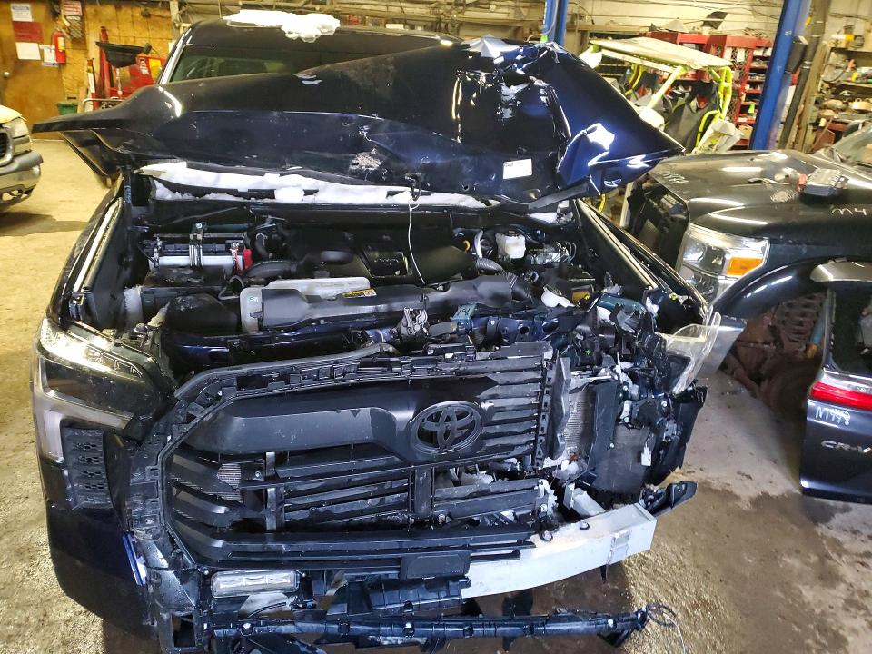 Продажа на аукционе авто 2024 Toyota Tundra Limited V6 Cr, vin: 5TFWA5DB6RX211143, номер лота: 74571995