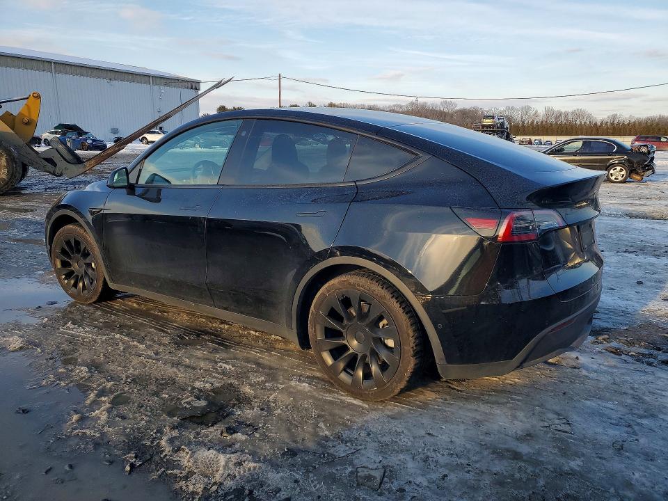 75536365 :رقم المزاد ، 5YJYGDEE0MF209210 vin ، 2021 Tesla Model Y مزاد بيع