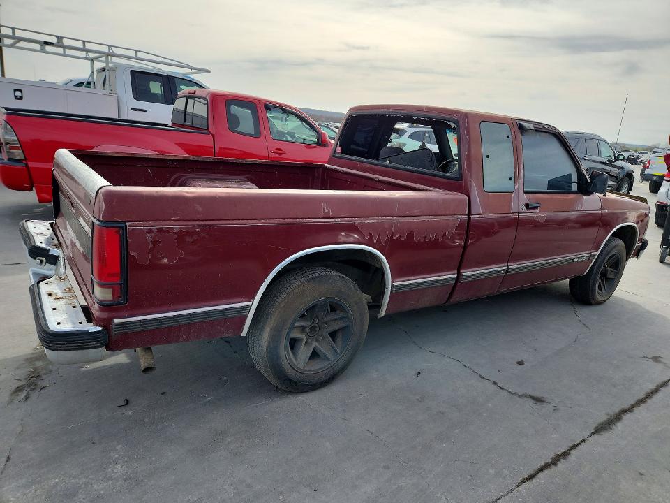 1993 Chevrolet S Truck მანქანა იყიდება აუქციონზე, vin: 1GCCS19Z1P8128015, აუქციონის ნომერი: 79102305