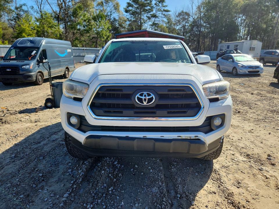 Продажа на аукционе авто 2017 Toyota Tacoma, vin: 5TFAZ5CNXHX031970, номер лота: 77558565