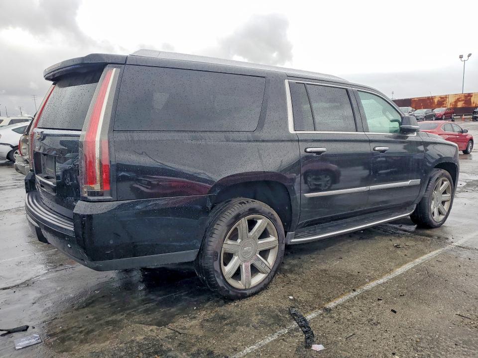 Продаж на аукціоні авто 2018 Cadillac Escalade, vin: 1GYS3HKJ1JR210960, номер лоту: 77736465
