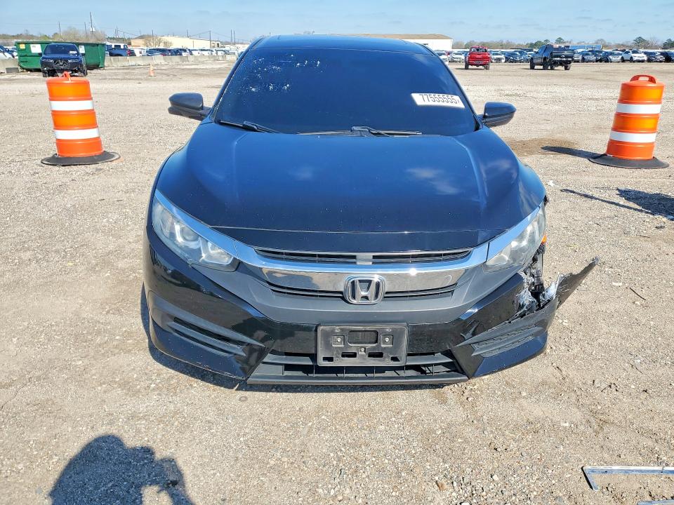 Aukcja sprzedaży 2018 Honda Civic, vin: 2HGFC2F77JH583909, numer aukcji: 77555555