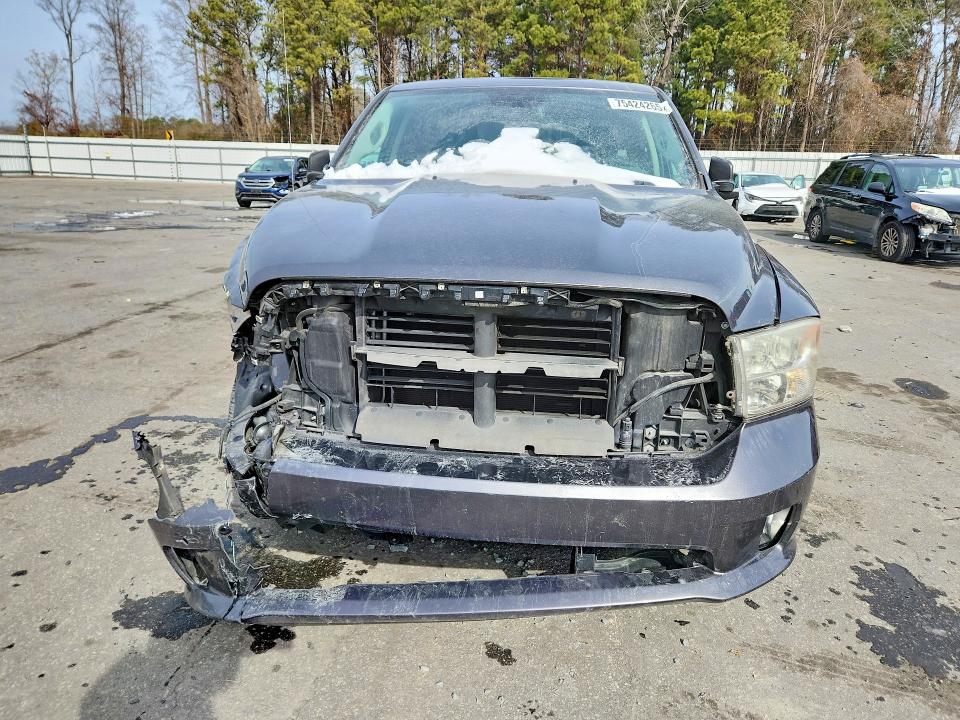 Продаж на аукціоні авто 2018 Ram 1500, vin: 1C6RR6FG3JS252052, номер лоту: 75424265
