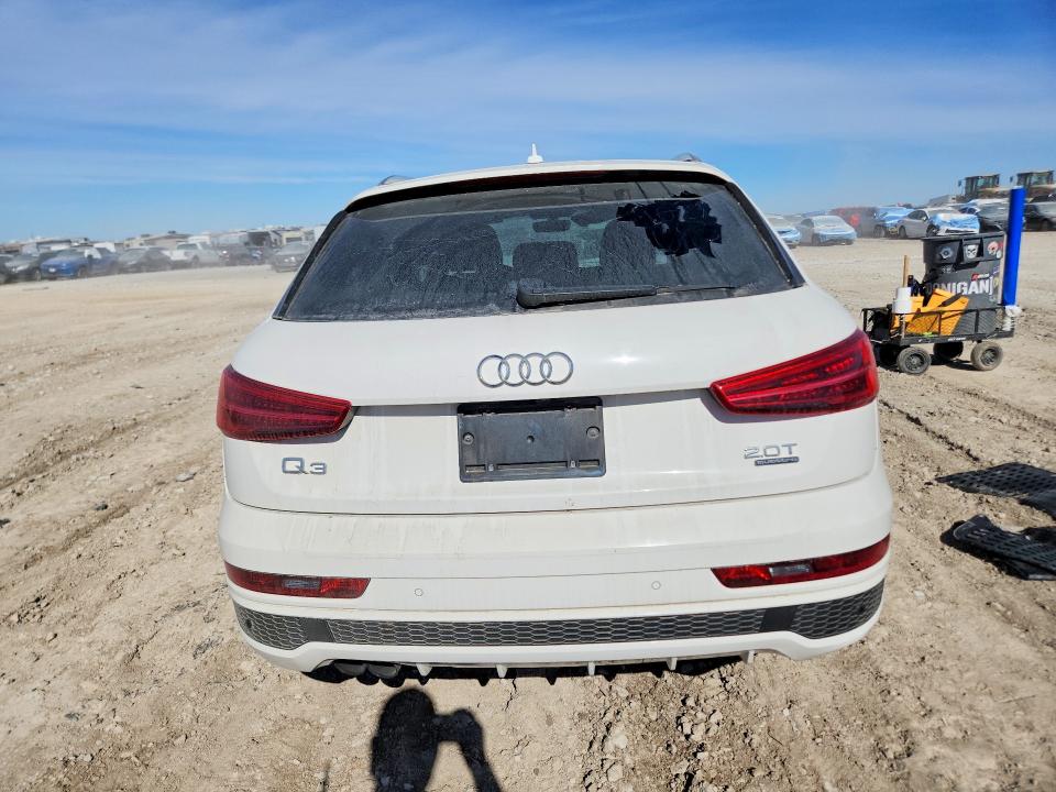 77206635 :رقم المزاد ، WA1ECCFS2JR029059 vin ، 2018 Audi Q3 مزاد بيع