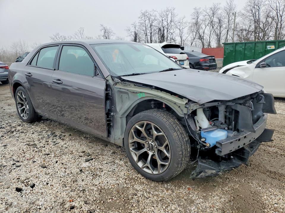 Продажа на аукционе авто 2018 Chrysler 300, vin: 2C3CCAAG7JH308192, номер лота: 77730385