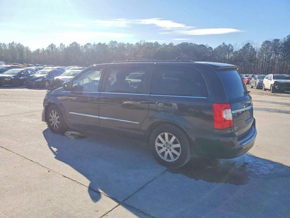 2015 Chrysler Town & Country მანქანა იყიდება აუქციონზე, vin: 2C4RC1BG8FR695213, აუქციონის ნომერი: 75043325