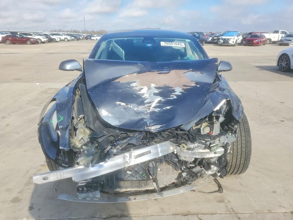 76591045 :رقم المزاد ، 5YJ3E1EB1NF156037 vin ، 2022 Tesla Model 3 مزاد بيع