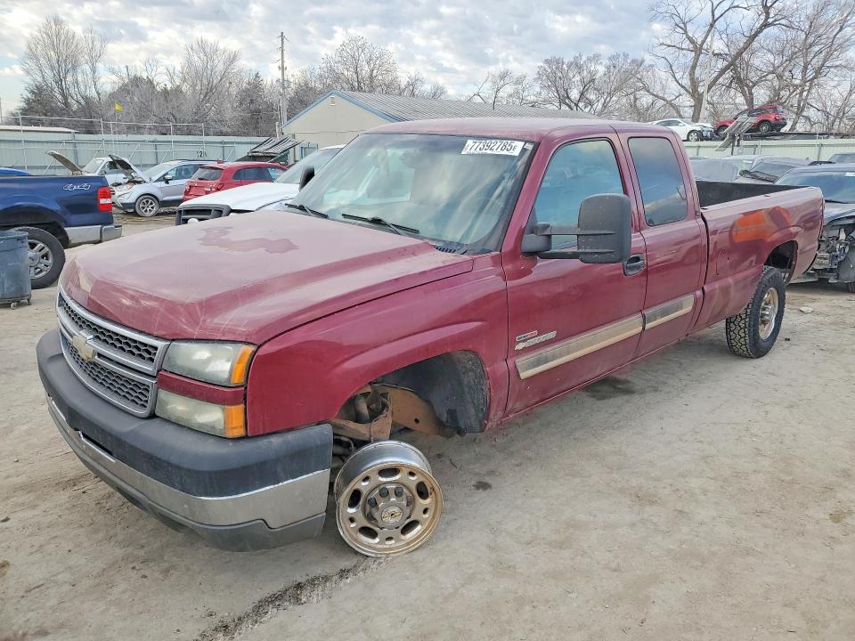 Продаж на аукціоні авто 2005 Chevrolet Silverado, vin: 1GCHC29225E203055, номер лоту: 77392785