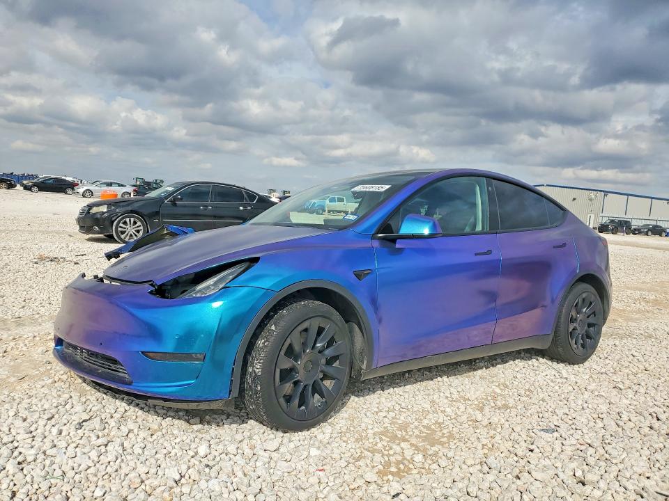 Auction sale of the 2022 Tesla Model Y, vin: 7SAYGDEE2NA003954, lot number: 75608185