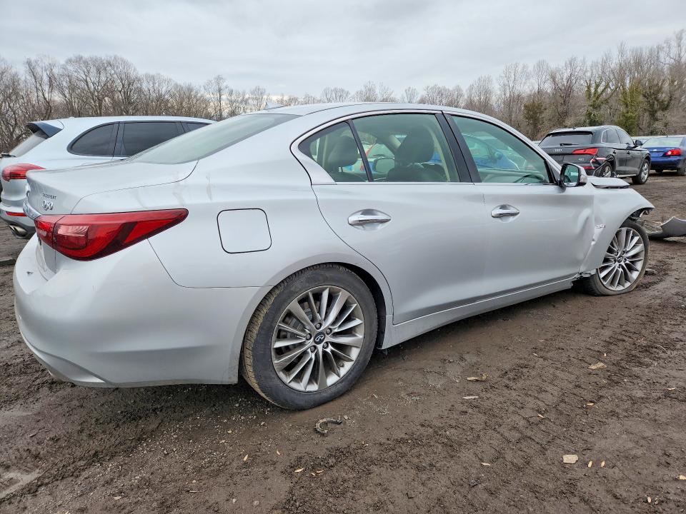2018 Infiniti Q50 მანქანა იყიდება აუქციონზე, vin: JN1EV7AR6JM441433, აუქციონის ნომერი: 77342995