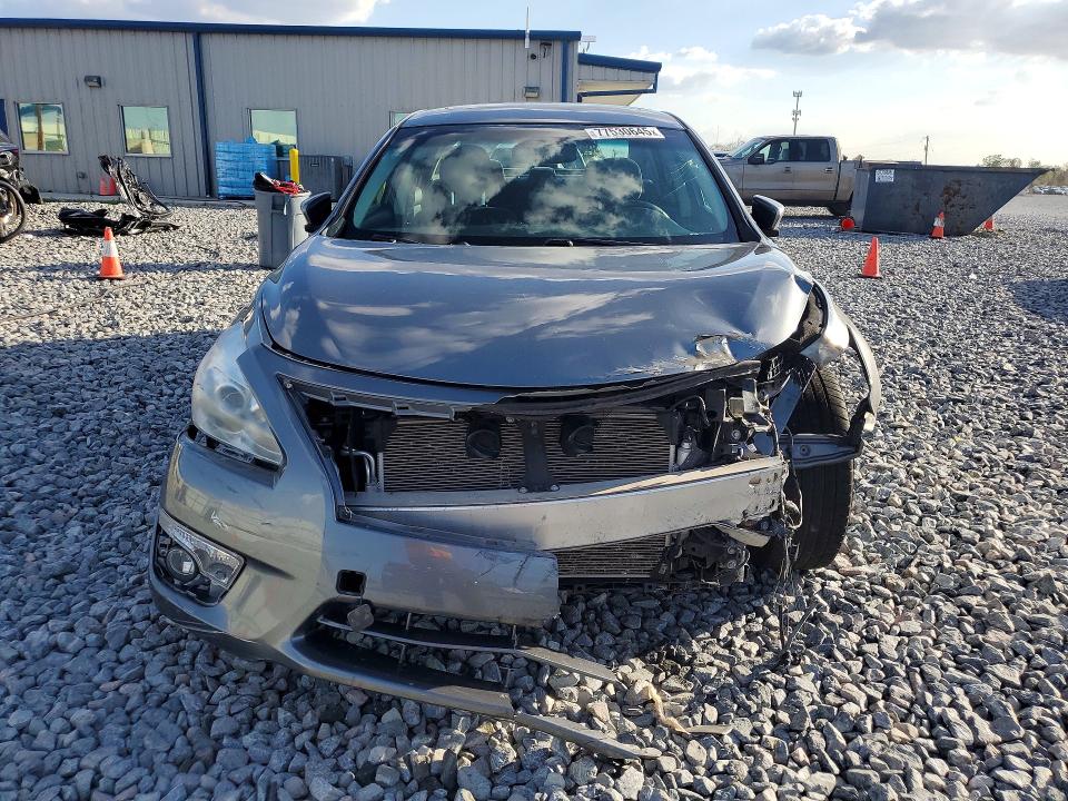 2015 Nissan Altima მანქანა იყიდება აუქციონზე, vin: 1N4AL3AP5FC440916, აუქციონის ნომერი: 77530645