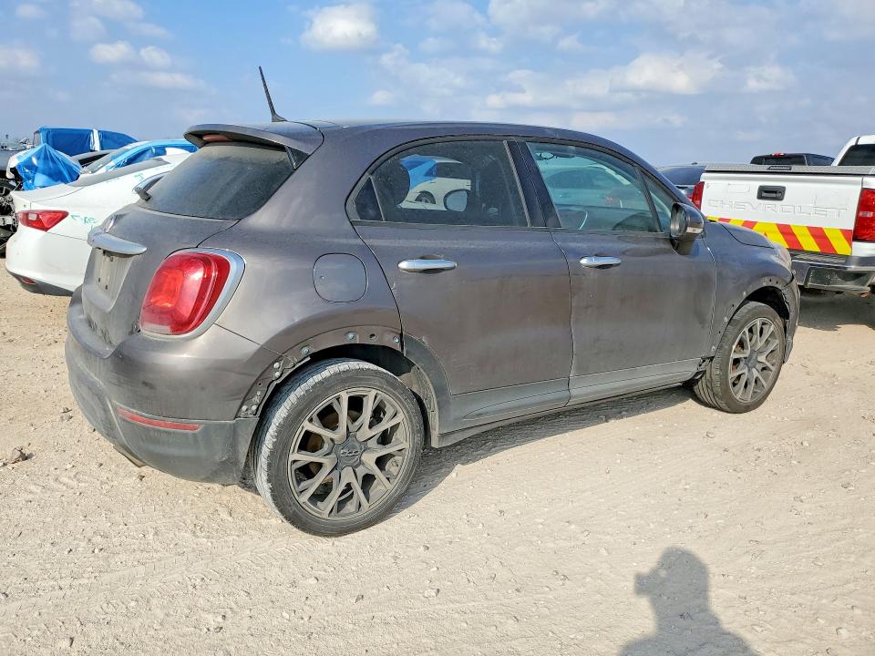 Aukcja sprzedaży 2017 Fiat 500x, vin: ZFBCFXCB1HP525155, numer aukcji: 77437675