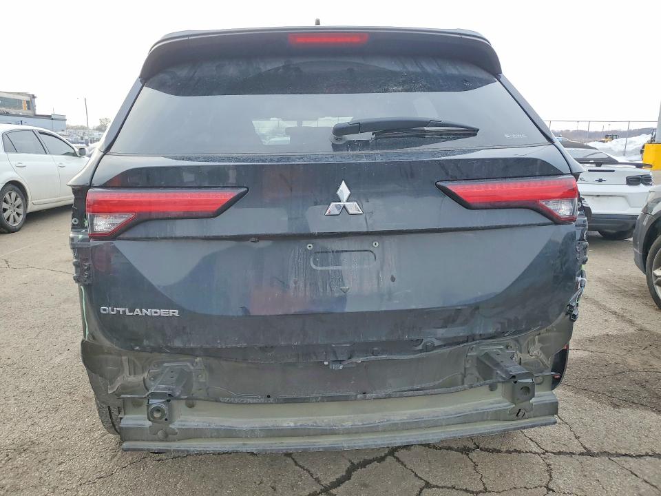 Продаж на аукціоні авто 2024 Mitsubishi Outlander, vin: JA4J4UA86RZ008255, номер лоту: 76206845