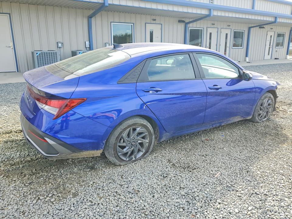 Продажа на аукционе авто 2024 Hyundai Elantra, vin: KMHLM4DG1RU707805, номер лота: 76605825