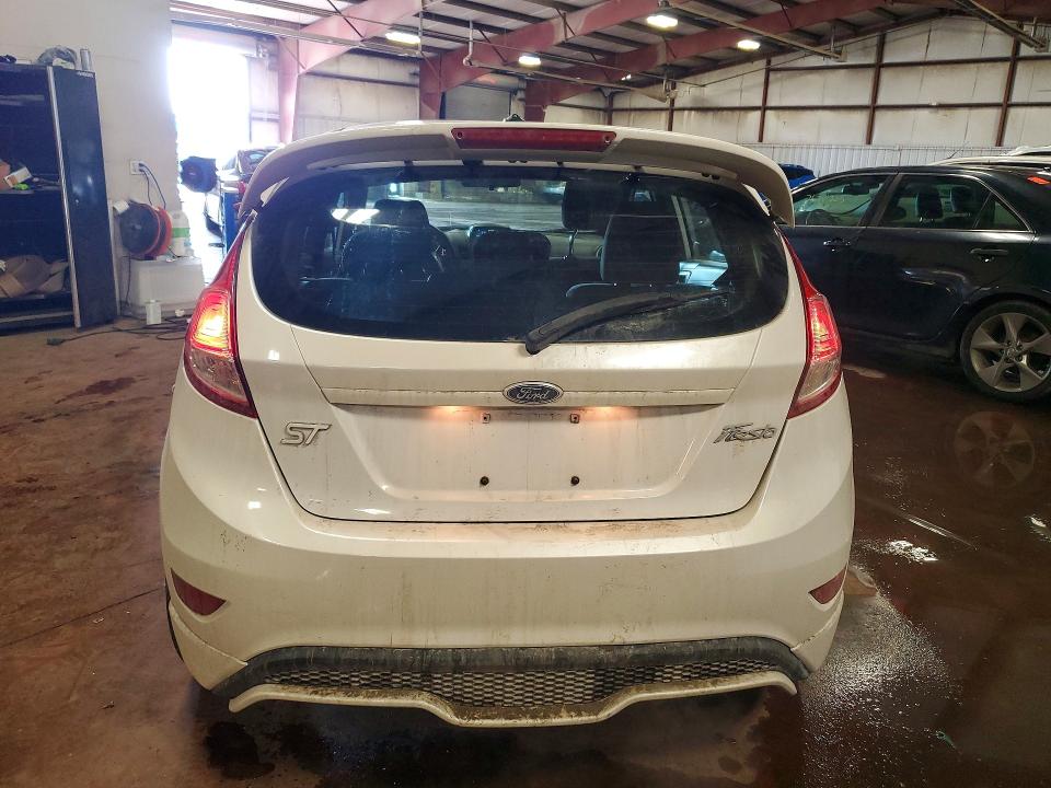 Продажа на аукционе авто 2016 Ford Fiesta, vin: 3FADP4GX8GM126739, номер лота: 75753005