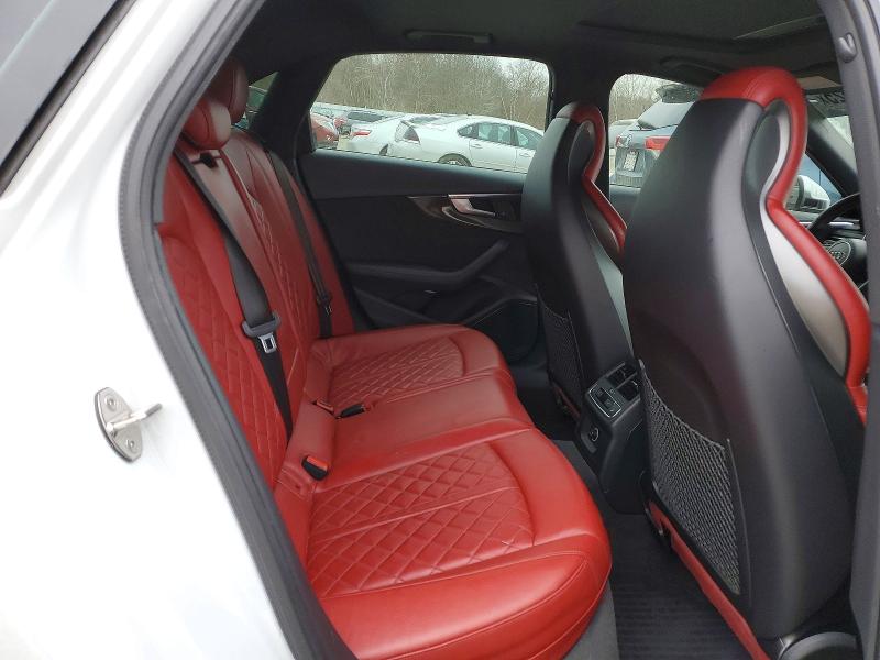 Продаж на аукціоні авто 2018 Audi S4, vin: WAUC4AF44JA075939, номер лоту: 76445625