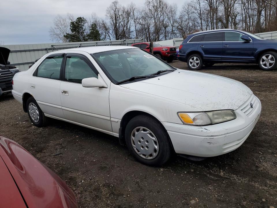 78145335 :رقم المزاد ، 4T1BG22K0WU242492 vin ، 1998 Toyota Camry مزاد بيع
