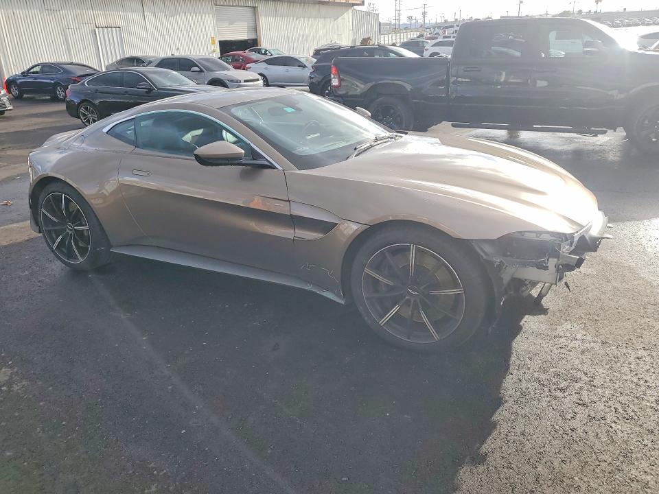 77603865 :رقم المزاد ، SCFSMGAW4LGN03875 vin ، 2020 Aston Martin Vantage مزاد بيع