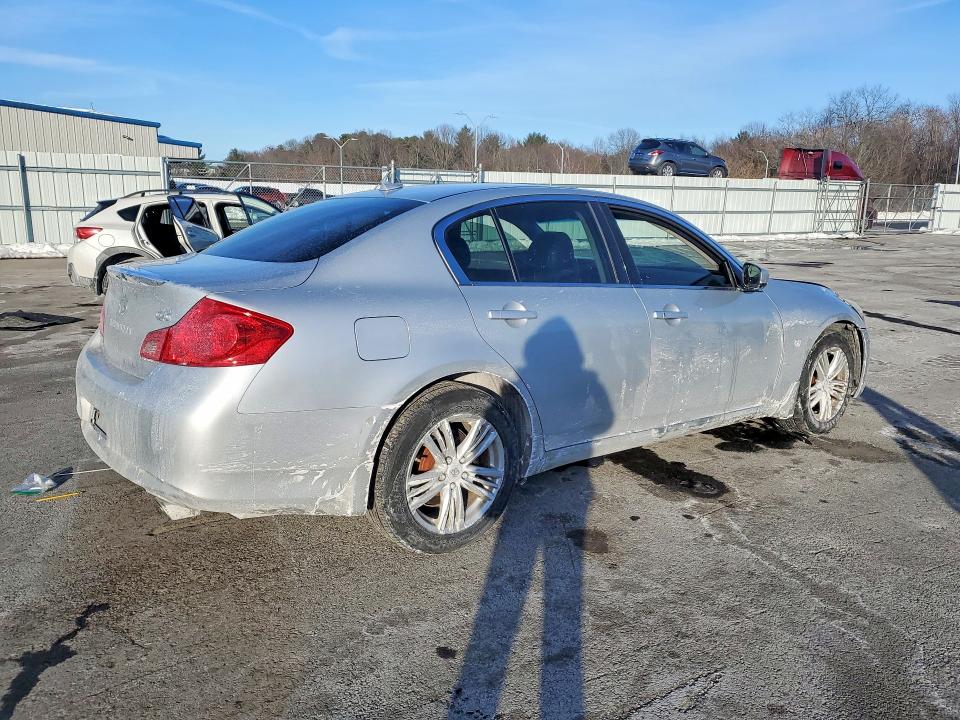 Продаж на аукціоні авто 2015 Infiniti Q40, vin: JN1CV6AR5FM524554, номер лоту: 75617885
