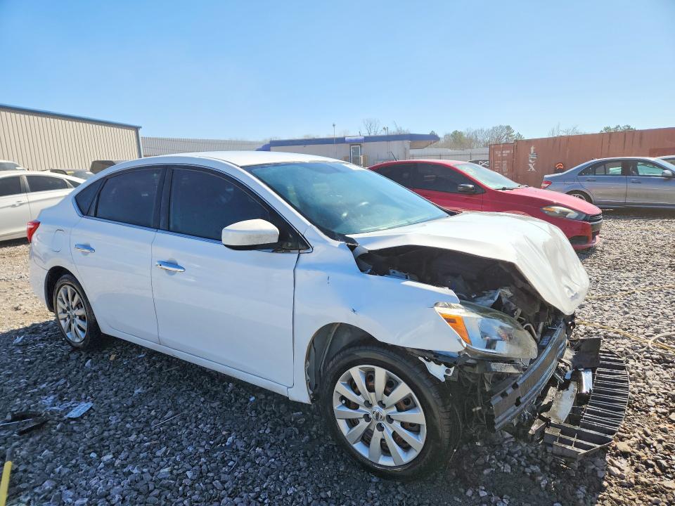 Продажа на аукционе авто 2017 Nissan Sentra, vin: 3N1AB7APXHL669607, номер лота: 76972475