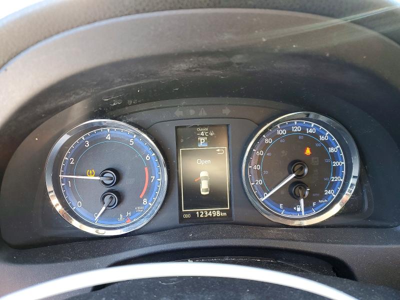 77179875 :رقم المزاد ، 2T1BURHE2JC074223 vin ، 2018 Toyota Corolla مزاد بيع