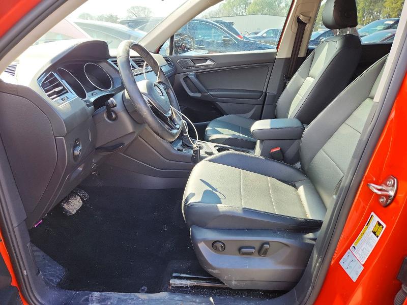 Продажа на аукционе авто 2018 Volkswagen Tiguan, vin: 3VV2B7AX1JM133826, номер лота: 79097445