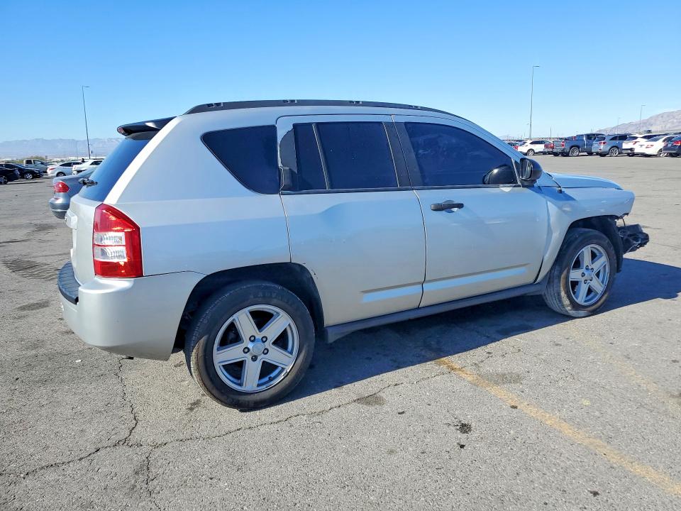 50091716 :رقم المزاد ، 1J8FT47W97D156536 vin ، 2007 Jeep Compass مزاد بيع