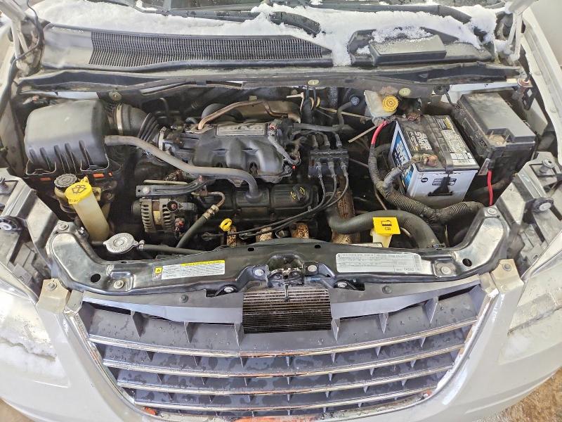 78561335 :رقم المزاد ، 2A4RR8D15AR422359 vin ، 2010 Chrysler Town & Country مزاد بيع