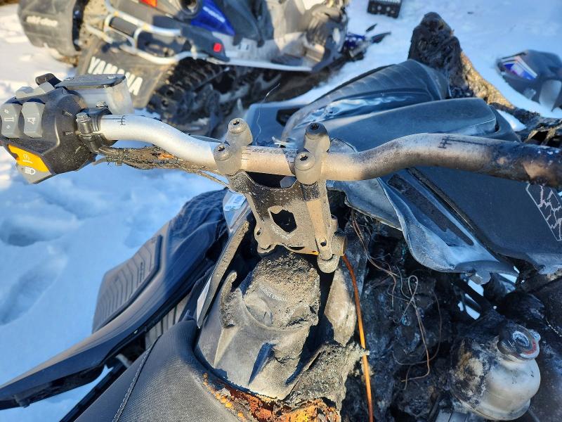 77209685 :رقم المزاد ، 2BPSURKA4KV000090 vin ، 2019 Ski-doo Snowmobile مزاد بيع