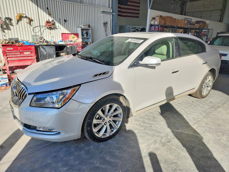76549345 :رقم المزاد ، 1G4GD5G38FF304226 vin ، 2015 Buick Lacrosse مزاد بيع
