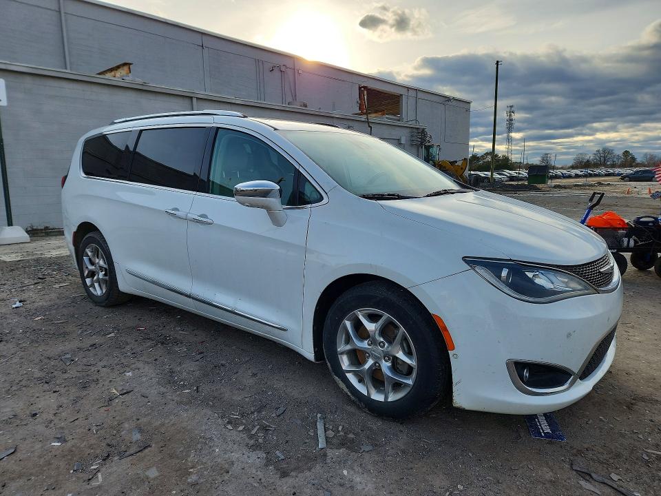 Продажа на аукционе авто 2017 Chrysler Pacifica, vin: 2C4RC1GG2HR508074, номер лота: 78557935