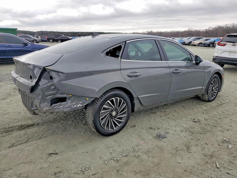 Продажа на аукционе авто 2023 Hyundai Sonata, vin: KMHL34JJ4PA056560, номер лота: 76826065