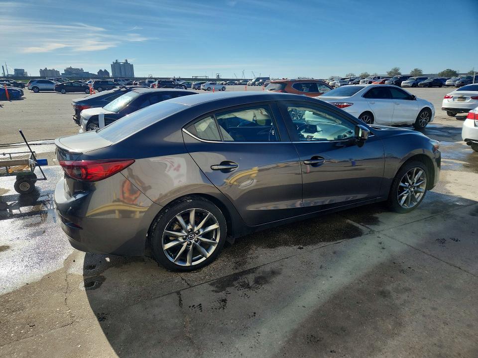 Продаж на аукціоні авто 2018 Mazda 3, vin: 3MZBN1V37JM168457, номер лоту: 78136225