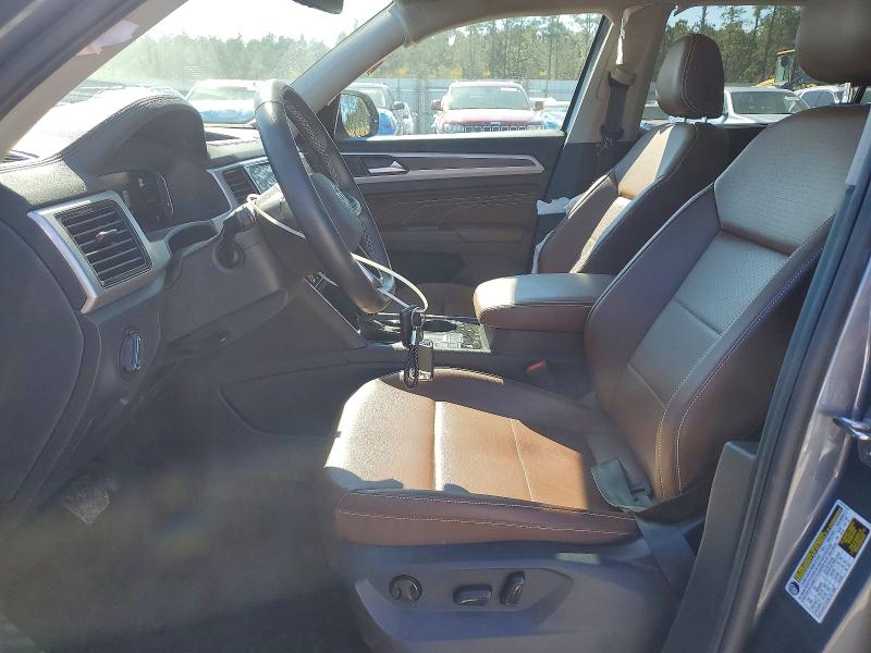 Продажа на аукционе авто 2022 Volkswagen Atlas, vin: 1V2JR2CA4NC537159, номер лота: 77141505