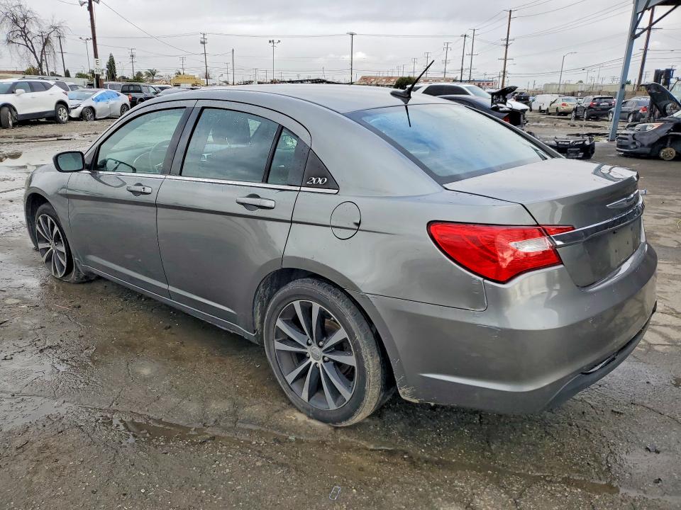 2013 Chrysler 200 მანქანა იყიდება აუქციონზე, vin: 1C3CCBBB6DN633257, აუქციონის ნომერი: 77623805