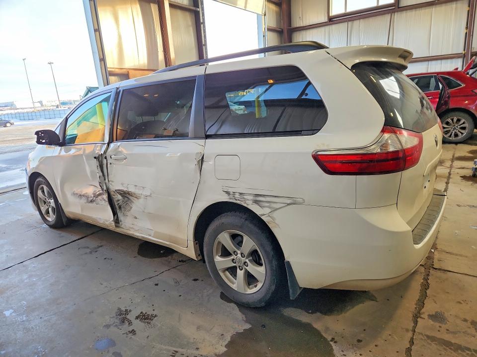 Aukcja sprzedaży 2017 Toyota Sienna, vin: 5TDKZ3DC1HS868988, numer aukcji: 75638195