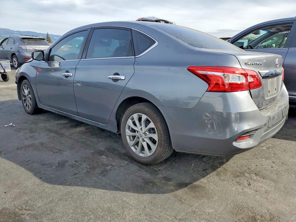 76208595 :رقم المزاد ، 3N1AB7AP7KL613275 vin ، 2019 Nissan Sentra مزاد بيع