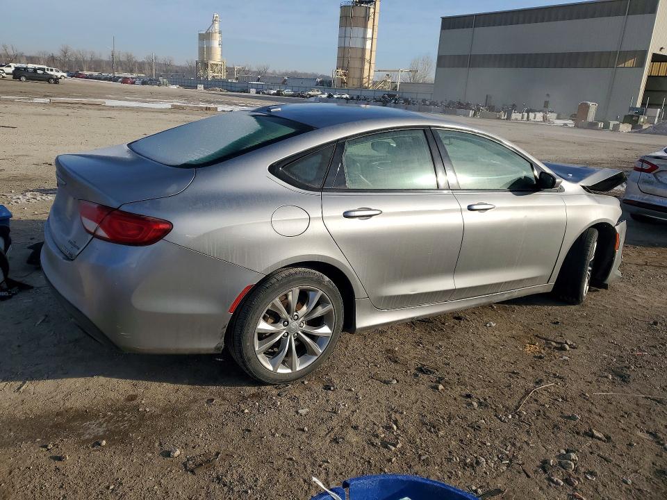 Продажа на аукционе авто 2015 Chrysler 200, vin: 1C3CCCBB5FN669711, номер лота: 74841585
