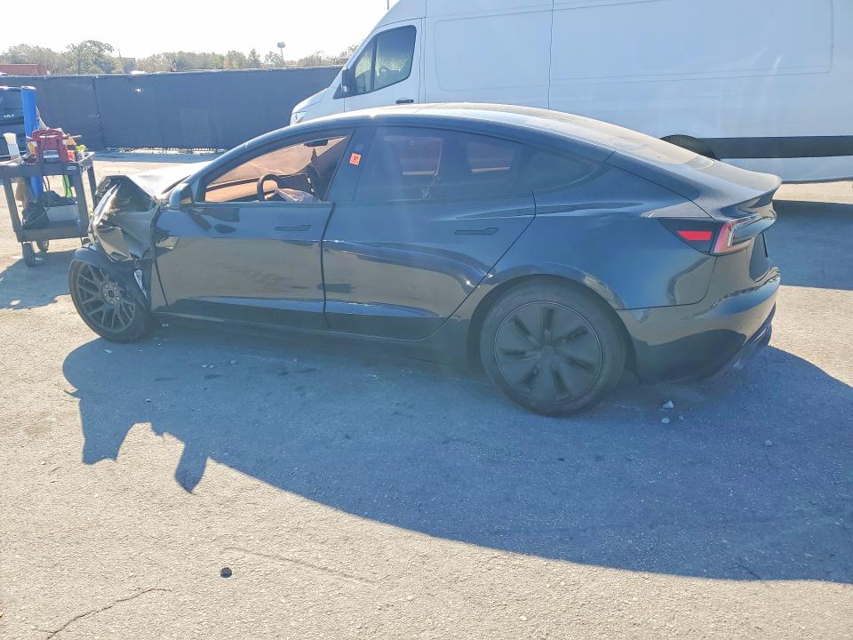2025 Tesla Model 3 მანქანა იყიდება აუქციონზე, vin: 5YJ3E1EA2SF058766, აუქციონის ნომერი: 76575555