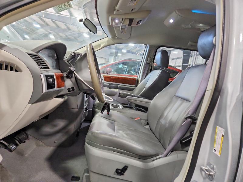 75570785 :رقم المزاد ، 2A8HR54X59R601025 vin ، 2009 Chrysler Town & Country مزاد بيع