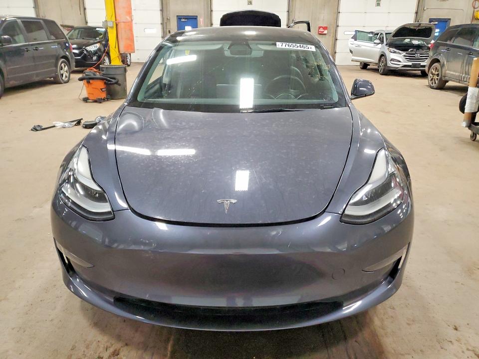 Продажа на аукционе авто 2022 Tesla Model 3, vin: 5YJ3E1EC3NF135201, номер лота: 77655465