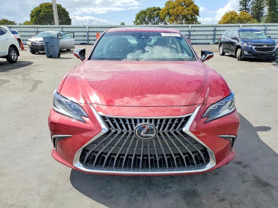 2024 Lexus Es 300h მანქანა იყიდება აუქციონზე, vin: 58AFA1C11RU040177, აუქციონის ნომერი: 77769125
