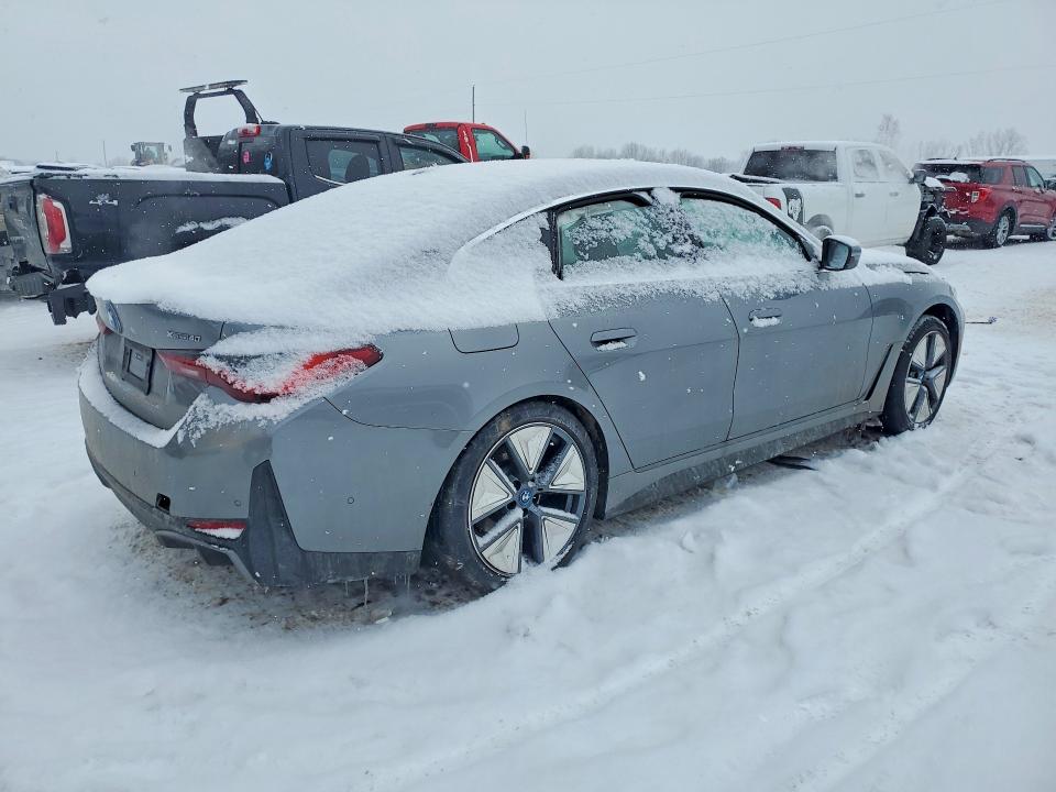 75171935 :رقم المزاد ، WBY83FB03RFS70763 vin ، 2024 Bmw I4 مزاد بيع