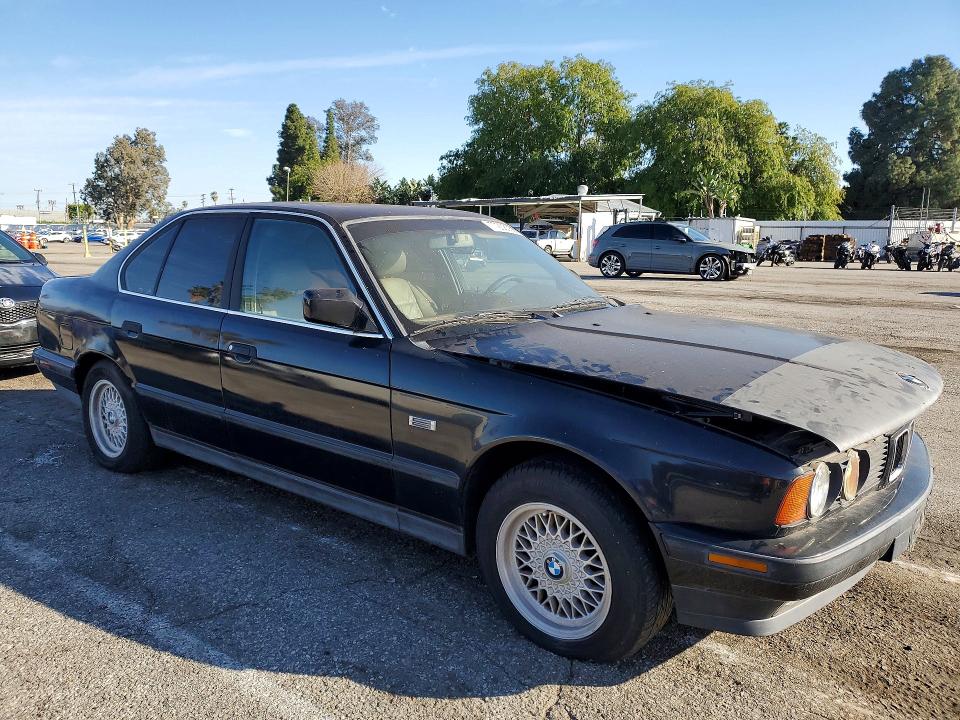 1991 Bmw 3 Series 323i მანქანა იყიდება აუქციონზე, vin: WBAHD2314MBF72092, აუქციონის ნომერი: 77238055